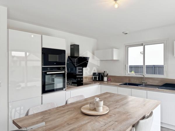 En Exclusivité Villa récente avec jardin