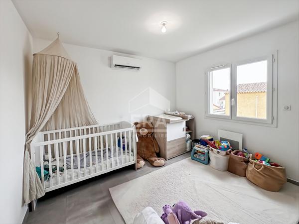 En Exclusivité Villa récente avec jardin