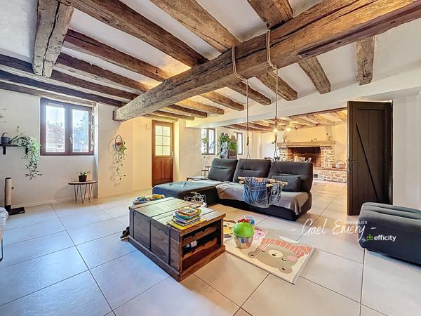 Maison 7 pièces - 210 m² Exclusivité efficity