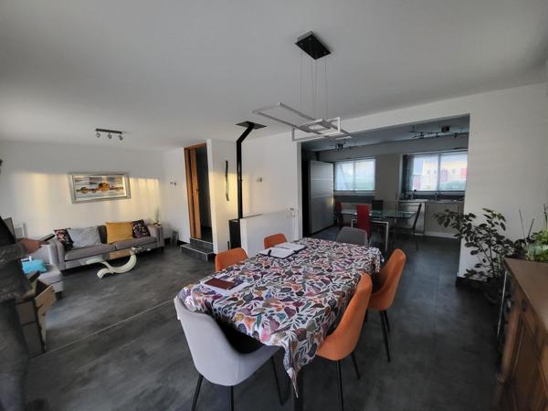 MAISON DE VILLE - GUIDEL -  6 PIECES - 123 M²