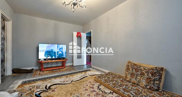 À vendre Appartement 2 pièces 45 m² - Fontenay-le-fleury 78330