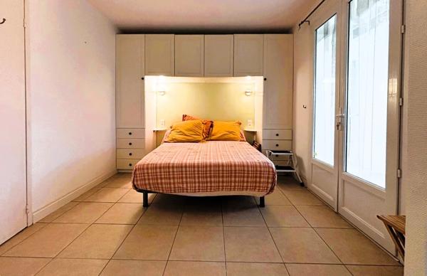 Grande maison de 4/5 chambres avec piscine, grand jardin dans un cadre paisible