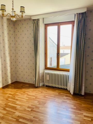Maison Parthenay 6 pièce(s) 174.45 m2