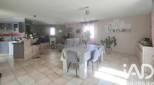 Maison à vendre 5 pièces 126 m² Saujon