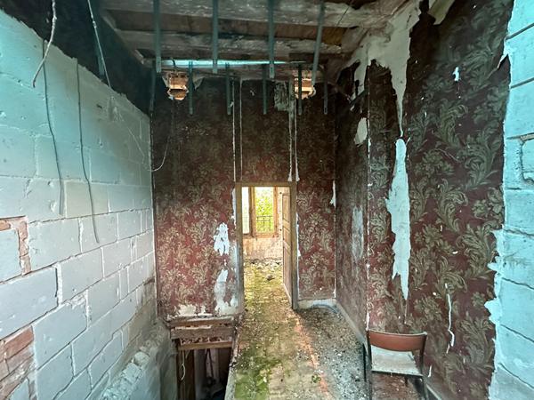 Ancien relais de poste La Menitre 12 pièce(s) 400 m2