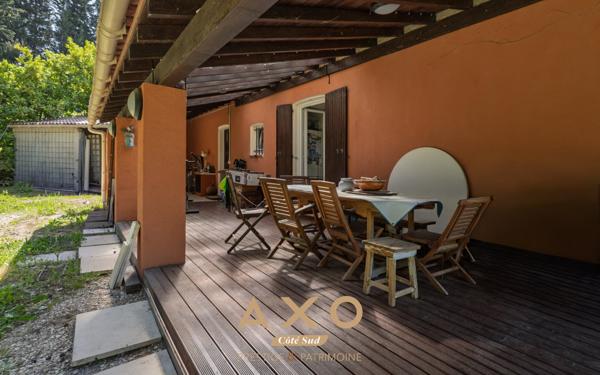 Puyricard -  Maison 215 m2 - Terrain 4300m2 - Piscinable