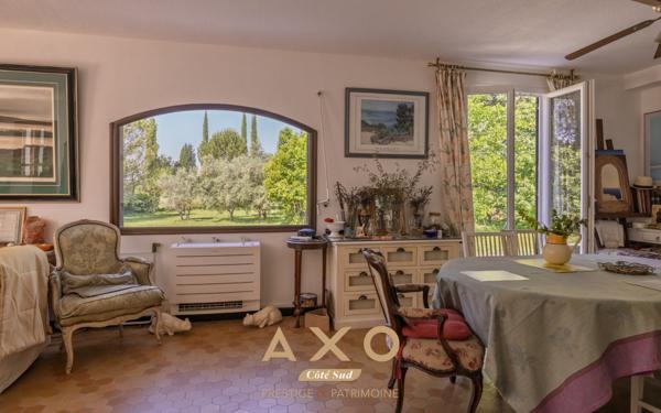 Puyricard -  Maison 215 m2 - Terrain 4300m2 - Piscinable