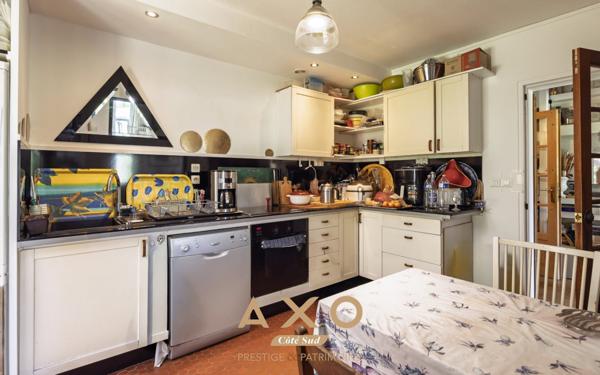 Puyricard -  Maison 215 m2 - Terrain 4300m2 - Piscinable