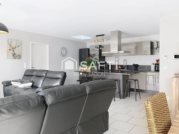 Maison récente, lumineuse, spacieuse, 4 chambres