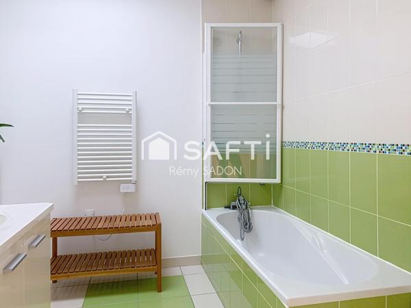 Maison récente, lumineuse, spacieuse, 4 chambres