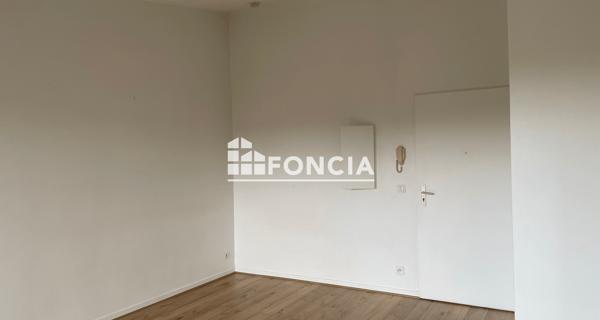 Location Studio 29.25 m² - Sceaux 92330