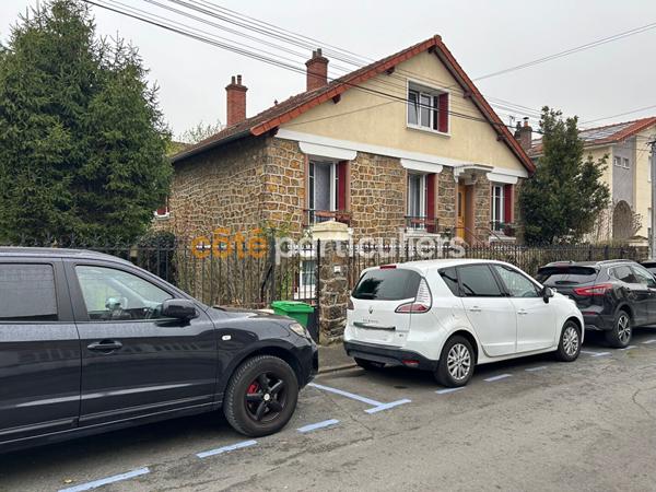 Vente Maison158 m² - 8 Pièces - VILLENEUVE LE ROI (94290)