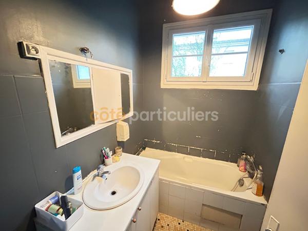 Vente Maison158 m² - 8 Pièces - VILLENEUVE LE ROI (94290)