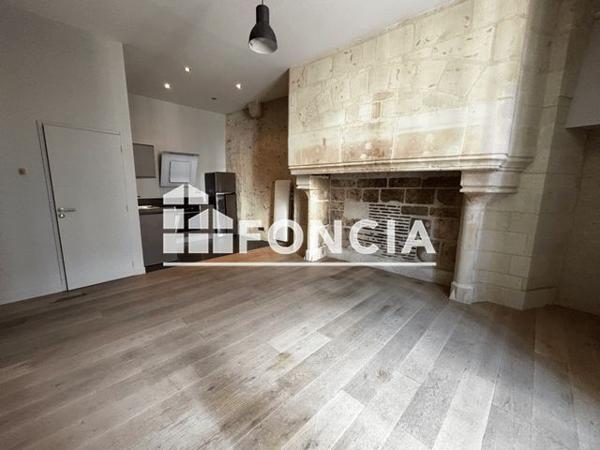 Location Appartement 2 pièces 50.42 m² - 12 RUE DESCARTES Tours 37000