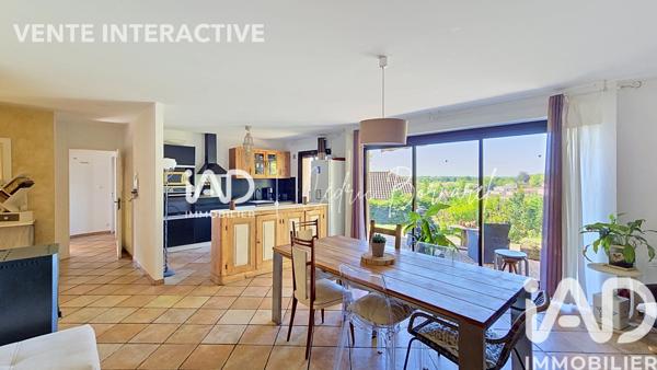 Maison à vendre 6 pièces 132,79 m² Chalamont
