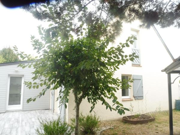 maison 112 m² hab. ANGERS CHATENAY