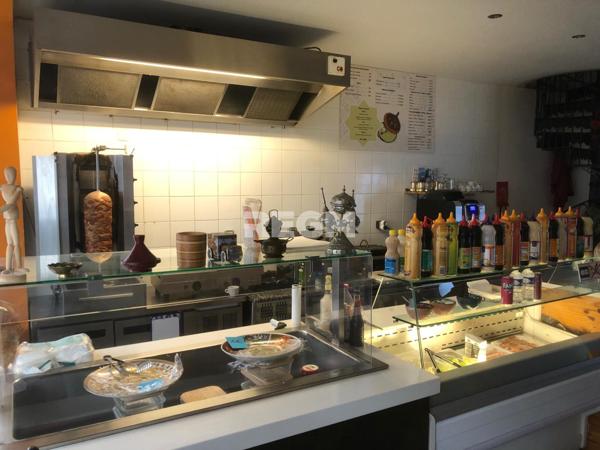 Lesparre-Médoc (33340) Immeuble avec murs et fond de commerce Restaurant