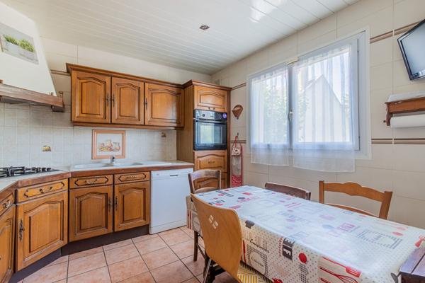 Maison Crosne 7 pièce(s) 111 m2