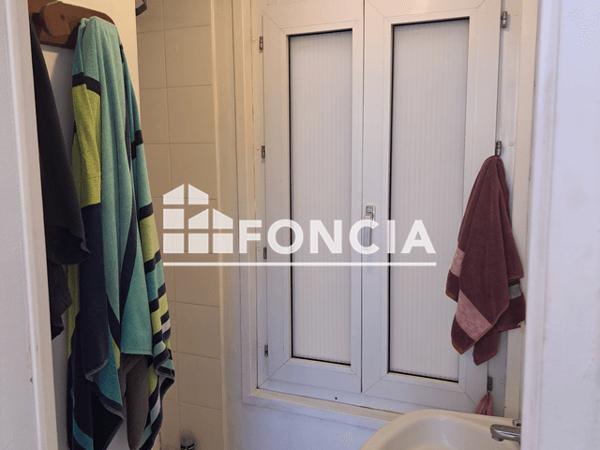 Location Studio meublé 24.6 m² - 8 RUE DES POULES Le Mans 72000