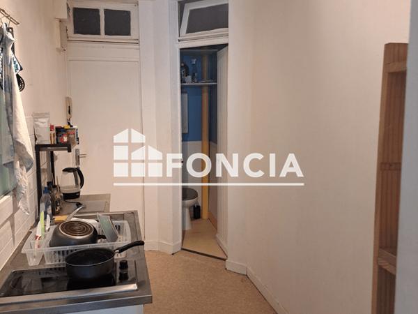 Location Studio meublé 24.6 m² - 8 RUE DES POULES Le Mans 72000