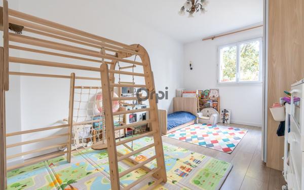 Appartement à vendre    3 pièces • 56,57 m2 Joinville-le-Pont