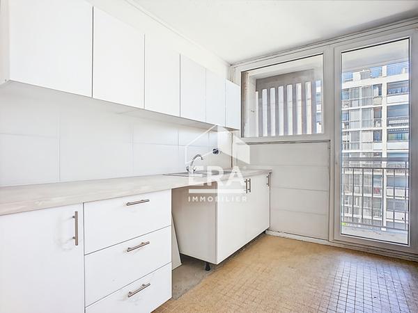 À vendre : Appartement 4 pièces avec vue sur jardin à Marseille, Saint-Just