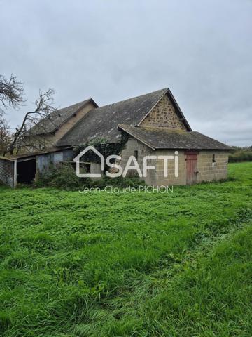 Longère à Rénover Entièrement sur la Commune d'Aron