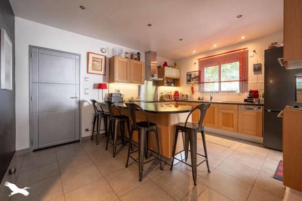 Maison à vendre 525 000 € Mehun-sur-Yèvre 7 p 205 m² DPE A