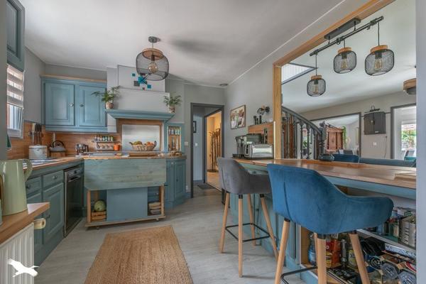 Maison à vendre |  Salles |  7 pièces | 226 m²