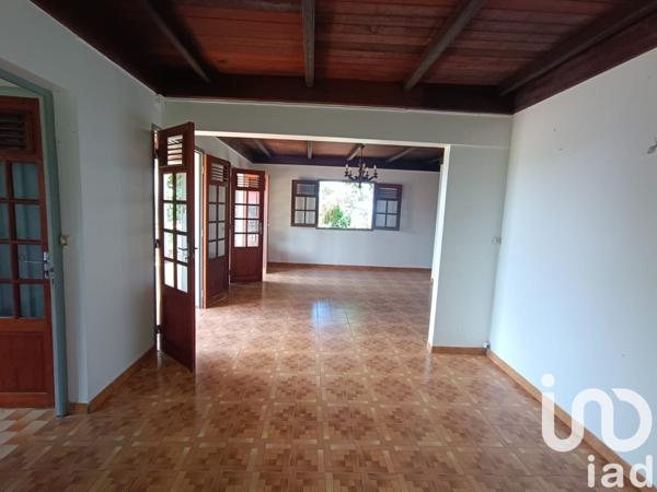 House for sale 3 rooms 105 m² Saint-Claude