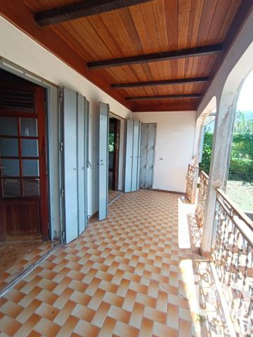 House for sale 3 rooms 105 m² Saint-Claude