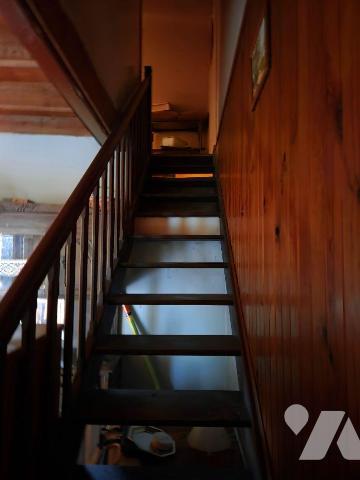 A vendre à CIGNE(53), en campagne, une maison en pierres comprenant un séjour(34 m²) et une sal...