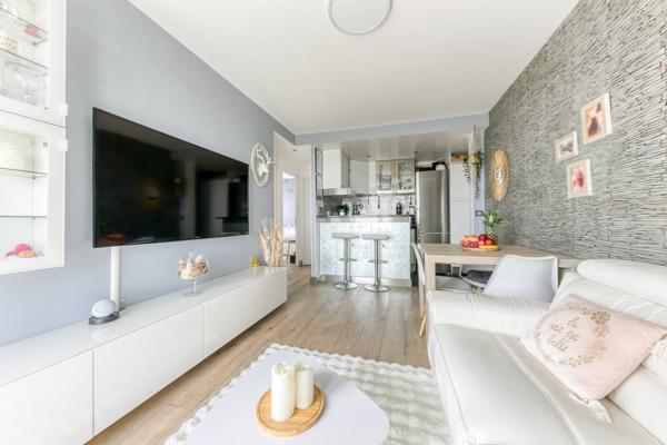 Appartement Pontault Combault 3 pièce(s) 43.4 m2