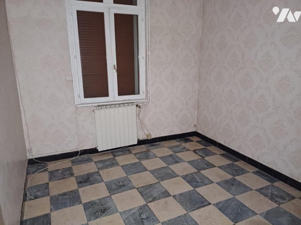 AMIENS, quartier Saint-Pierre : Maison 117 m2  caves jardin 