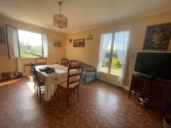 Maison à vendre à Montsoreau dans le Maine-et-Loire (49730), ref : 49075-676