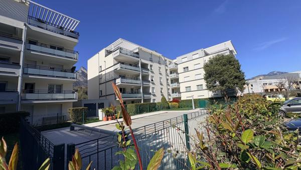 Appartement - 3 pièces - 63 m²