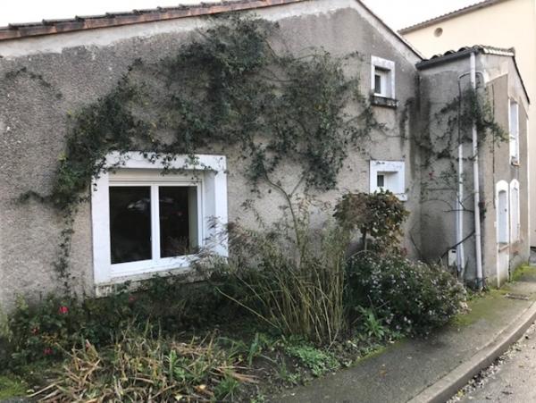 Location Maison 5 pièces Beaulieu-sous-Parthenay (79420)