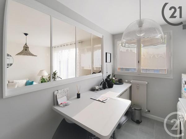 Appartement F3 à vendre  3 pièces - 62,78 m2 TROYES - 10