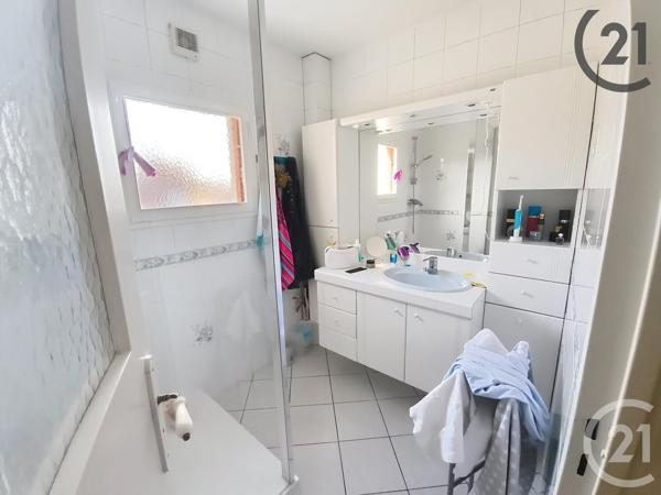 Appartement F3 à vendre  3 pièces - 62,78 m2 TROYES - 10