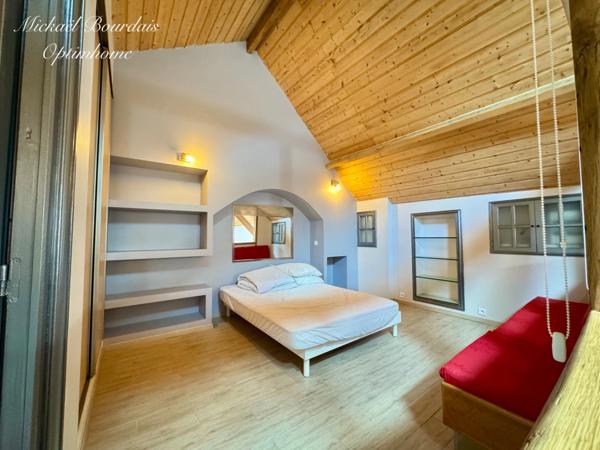 Maison à vendre 8 pièces Proche de LE LUDE (37)