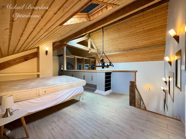 Maison à vendre 8 pièces Proche de LE LUDE (37)