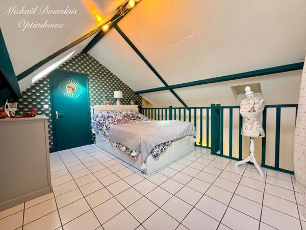 Maison à vendre 8 pièces Proche de LE LUDE (37)