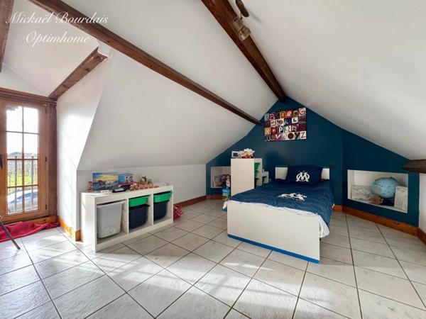 Maison à vendre 8 pièces Proche de LE LUDE (37)