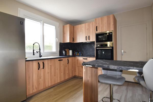 Maison à QUEMENEVEN, 29180 - 7 pièces 130m²