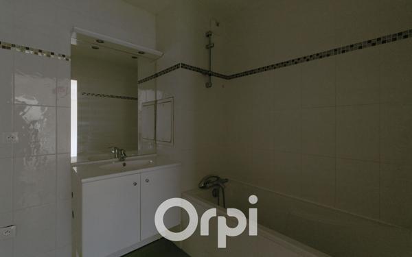 Appartement à vendre    3 pièces • 62,75 m2 Chaville