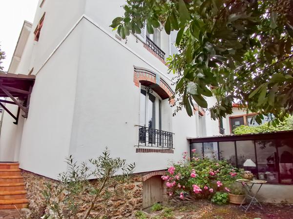 SURESNES Plateau Nord 6' Tram