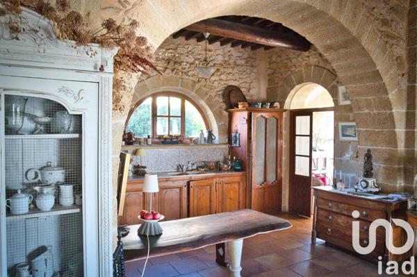 Maison à vendre 10 pièces 263 m² Aigaliers