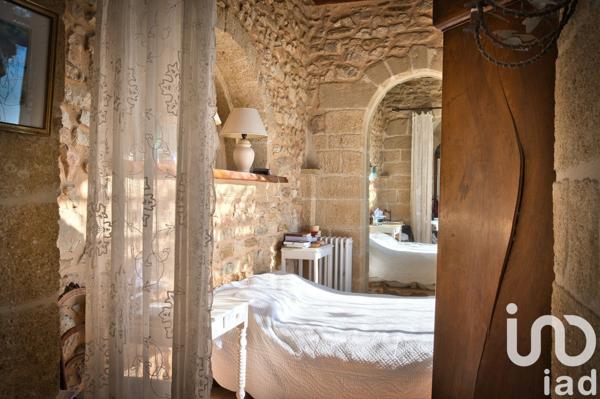 Maison à vendre 10 pièces 263 m² Aigaliers