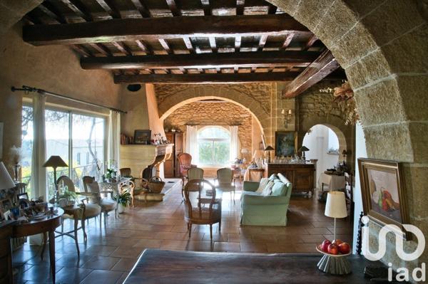 Maison à vendre 10 pièces 263 m² Aigaliers