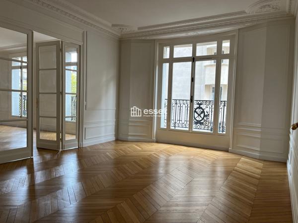 Location Appartement 7 pièces 230 m² - Paris 75016